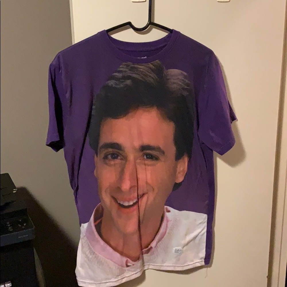 Medium Akomplice Purple Bob Saget T-shirt!